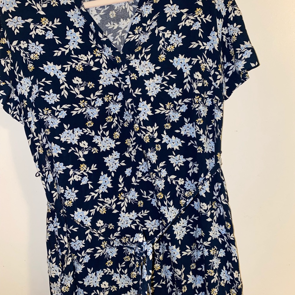 Time and Tru size S - Picture 2 of 3